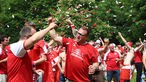 Dänemark-Fans in Dortmund vor EM-Spiel gegen Deutschland