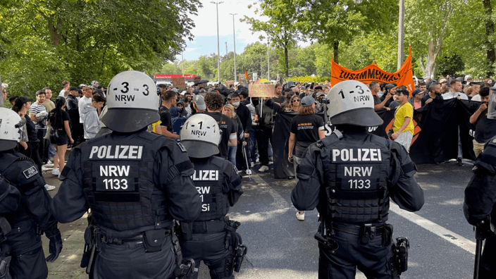 Demo gegen Polizeigewalt in Herford B 246 llerw 252 rfe und mehrere Strafanzeigen Westfalen Lippe 