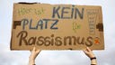 Demonstration unter dem Motto "Nie wieder ist jetzt, D für Demokratie" in Gotha