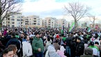 Demonstranten in Essen mit syrischen Fahnen