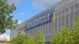 Euro 24 Schriftzug am Stadion 