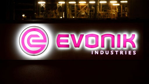 Das Logo des Unternehmens Evonik Industries AG