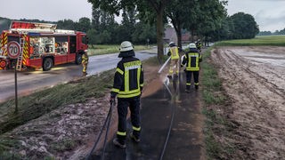 Uwetter im Kreis Lippe: Feuerwehr im Einsatz