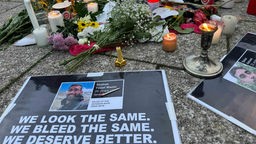 Gedenken an die Opfer des Nahost-Konflikt auf der Friedensdemo in Köln