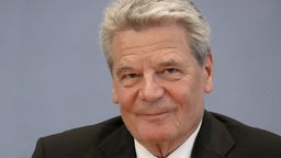Joachim Gauck, am 19.2.2012 nach der Presseerklärung