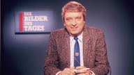 Hans Meiser moderiert am 1. August 1988 die Sendung RTL aktuell.
