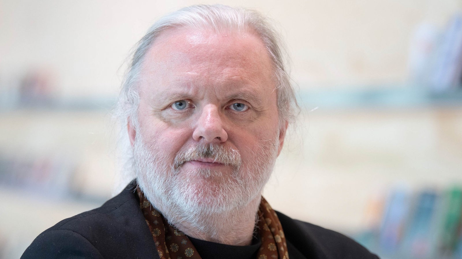 Nobelpris i litteratur til den norske forfatteren Jon Fosse – Nyheter – WDR – Nyheter