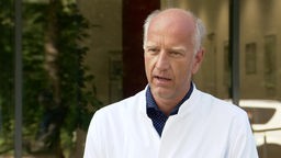 Ulf Dittmer, Direktor der Virologie am Uniklinikum Essen