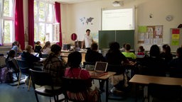Schulklasse der Janusz-Korczak Gesamtschule in Neuss