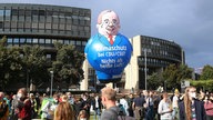 Demonastration vor dem Landtag in Düsseldorf