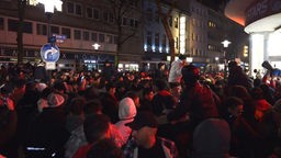 Über 1.000 Marokko-Fans feiern in Dortmund