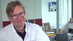 Prof. Dr. Volker Limmroth Chefarzt der Klinik für Neurologie Köln-Merheim der Kliniken Köln