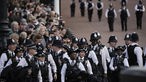 Polizisten in London während der Trauerfeierlichkeiten