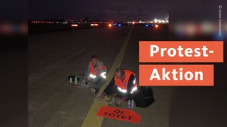 Protest-Aktion von Klima-Aktivisten am Flughafen Köln/Bonn