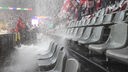 Starker Regen im Stadion in Dortmund beim Spiel Türkei gegen Georgien