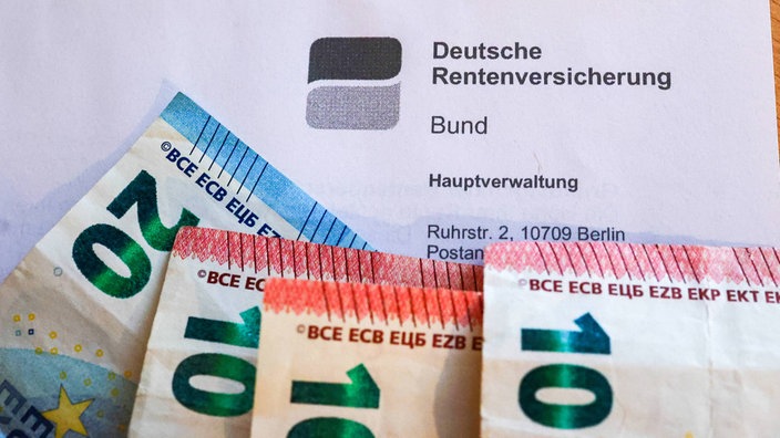 Rentenbescheid mit Geld