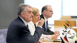 Herbert Reul und Nancy Faeser bei der Bundespressekonferenz 10 Tage vor der EM