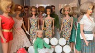 Barbie Puppen mit Kurhaar-Frisuren