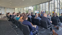 Hochschule Rhein-Waal startet grenzüberschreitendes Projekt