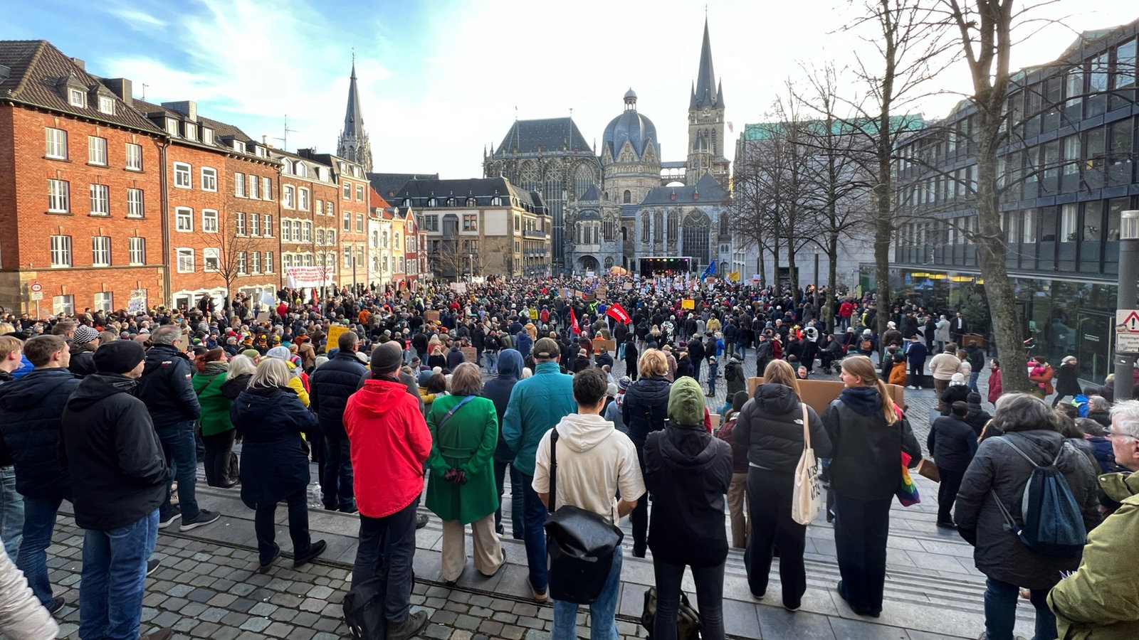 NRW Demonstriert Gegen Rechtsextremismus - Nachrichten - WDR