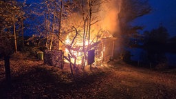 Bekannte Gaststätte in Hückeswagen: Brand in "Zur Zornigen Ameise"