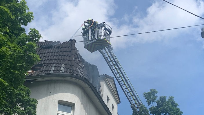 Dachstuhlbrand in Leverkusen