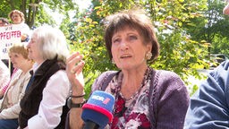 Seniorin Ruth-Christa Flöck im Interview