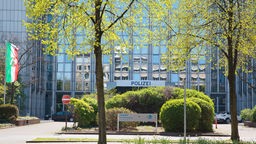 Auf dem Foto ist das Düsseldorfer Polizeipräsidium an der Haroldstraße.