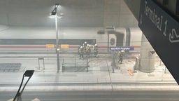 Feuerwehreinsatz am Bahnhof Flughafen Köln/Bonn