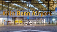 Der Eingangsbereich vom Flughafen Köln/Bonn