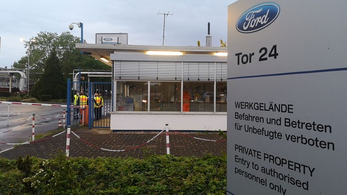Der Eingangsbereich der Kölner Ford-Werke