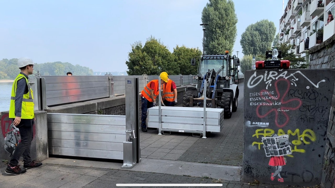 Hochwasserschutzübung Köln gestartet