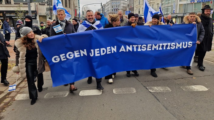 Demo gegen Antisemitismus in Düsseldorf 