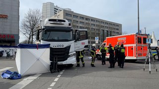Tödlicher Unfall am Wiener Platz in Köln-Mülheim