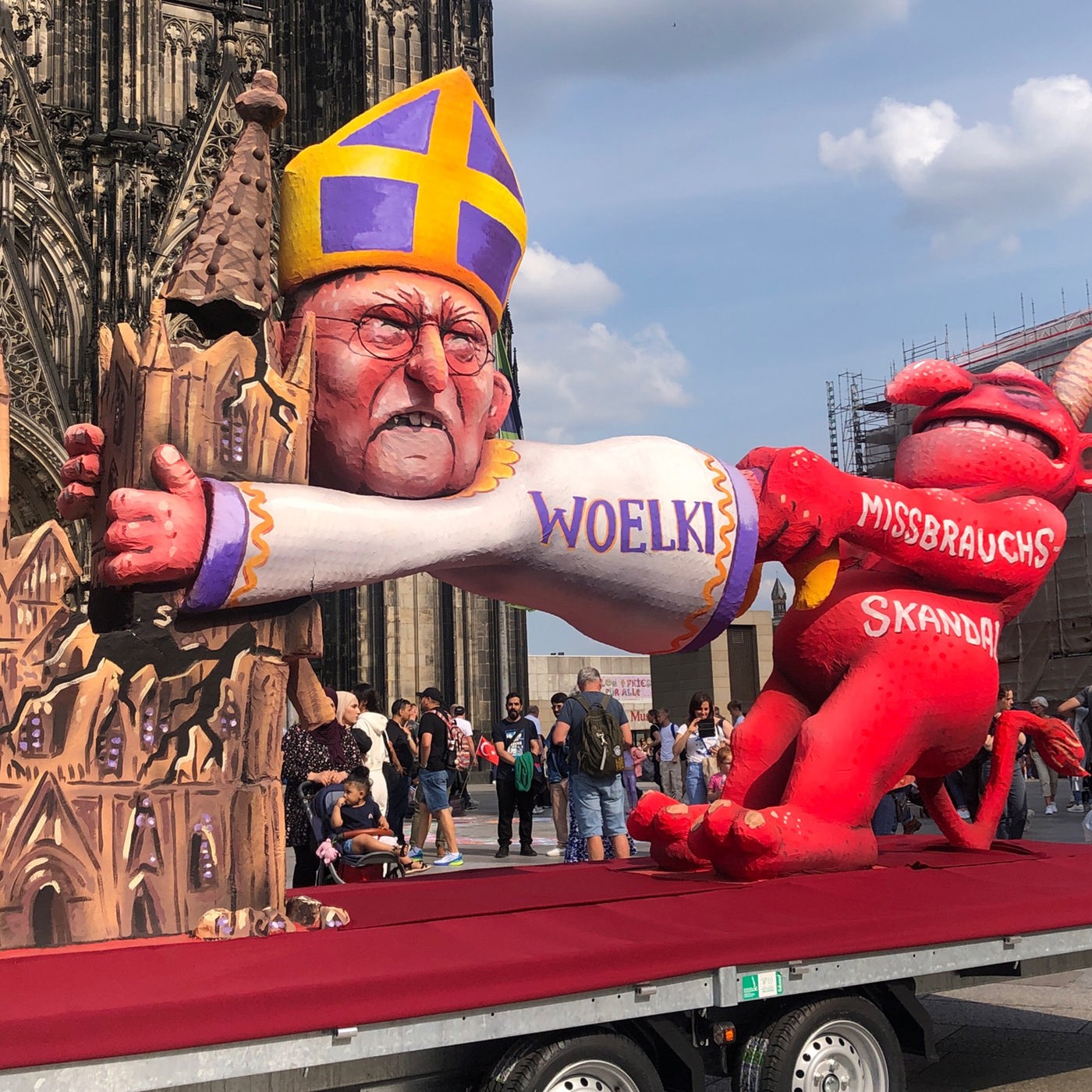 Tote Hosen: Wildes Überraschungs-Konzert im Kölner Karneval - Nachrichten -  WDR