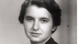 Schwarz-weiß-Porträt der Forscherin Rosalind Elsie Franklin