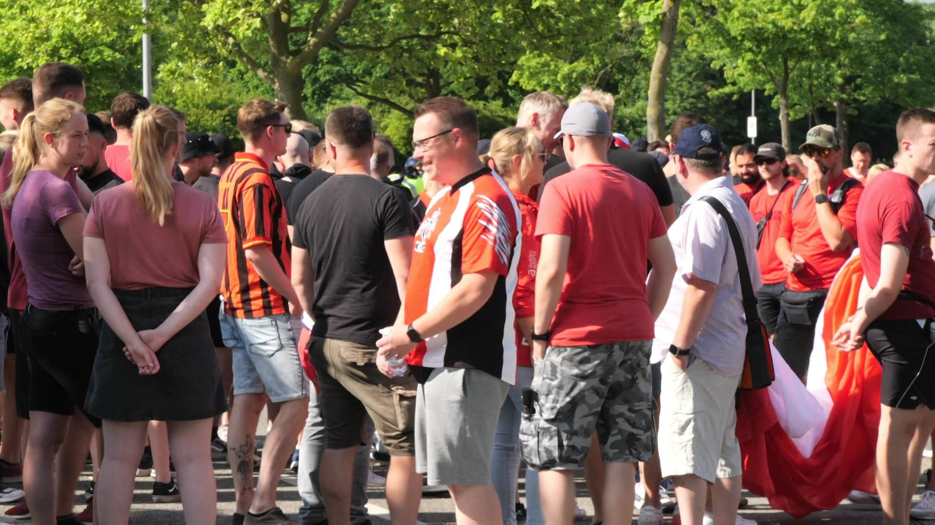 Polizei trainiert Großeinsätze für Fußball-EM in NRW - Rheinland -  Nachrichten - WDR