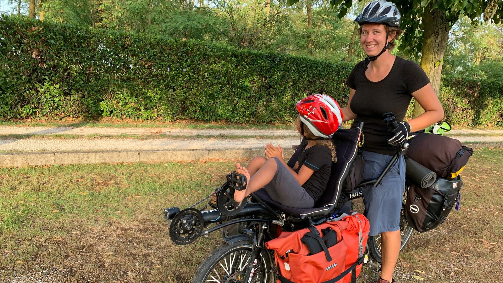 Con figlia e tandem nel Mediterraneo, tour europeo in bicicletta come congedo parentale – regione della Ruhr – novità