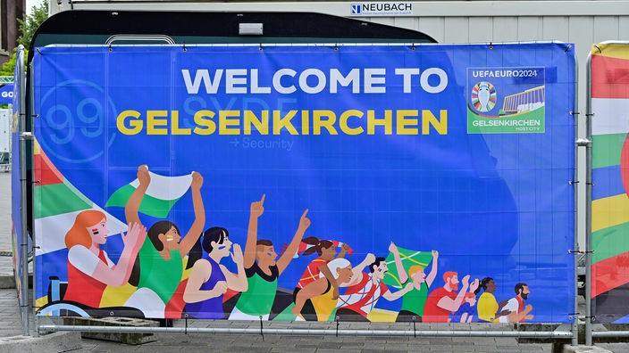 Welcome to Gelsenkirchen: Banner zur Europameisterschaft