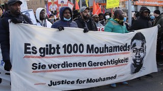 Mouhamed Dramé: Tausende Demonstranten fordern Gerechtigkeit