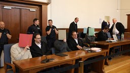 Angeklagte im Fall Mouhamed Drame am Prozesstag im Landgericht Dortmund