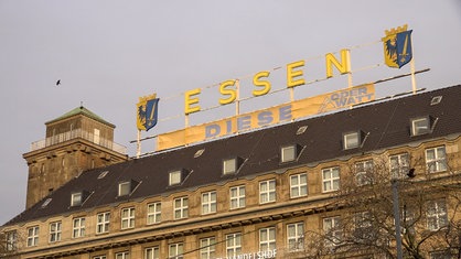 "Essen diese" Slogan auf Essener Handelshof am 18.12.2024