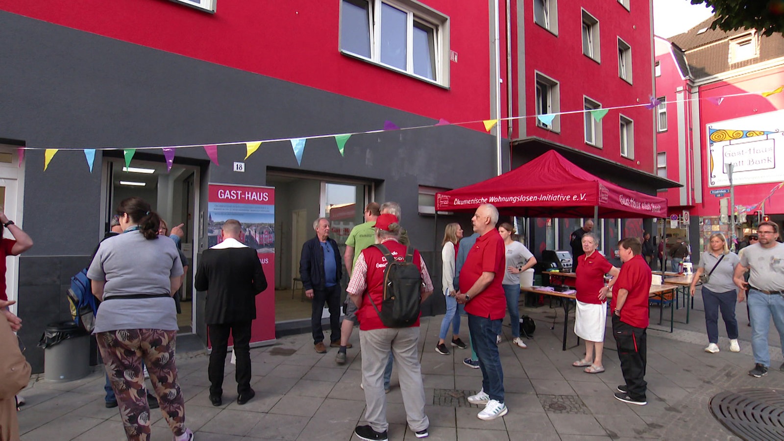 gesundheitszentrum obdachlose dortmund 104~ v