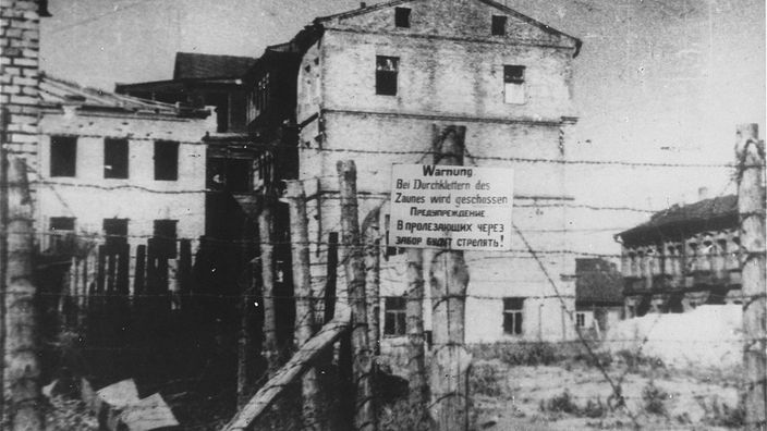Warnschild vor dem Ghetto Minsk 1941
