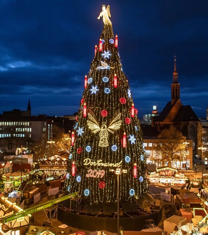 Weihnachtsbaum auf dem Dortmunder Weihnachtsmarkt