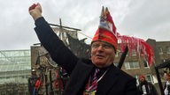 Karneval in Unna - Helmut Scherer wird gebützt