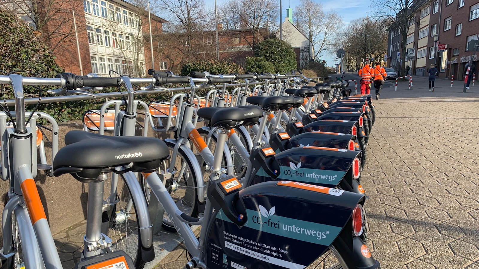 Kostenlose Leihrader An Zwei Neuen Radstationen In Essen Verfugbar Ruhrgebiet Nachrichten Wdr