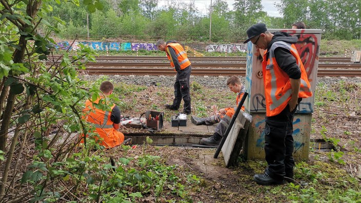 Kabeldiebstahl: Wieder wichtige Bahnstrecke bei Bochum gesperrt