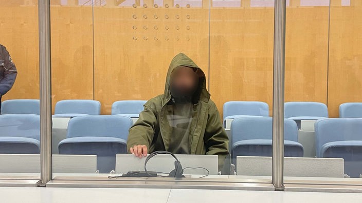 Prozess um Messerattacke in Duisburg: Lebenslange Haft mit Sicherungsverwahrung
