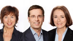 Sabine Scholt, Jens Olesen, Gabi Ludwig (von links) moderieren den Wahlabend im WDR Fernsehen